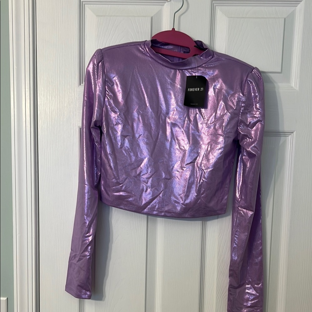 Metallic purple long sleeve be cropped shirt